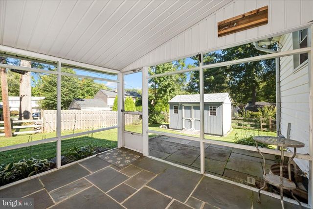 2215 REGAL DR, Wilmington, DE 19810