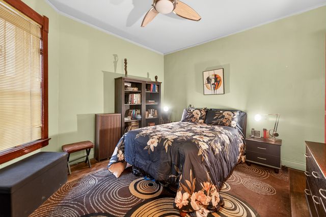 5474 S Everett Avenue 1N, Chicago, IL 60615