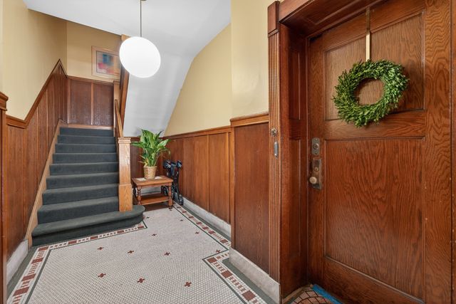 5474 S Everett Avenue 1N, Chicago, IL 60615