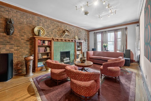 5474 S Everett Avenue 1N, Chicago, IL 60615