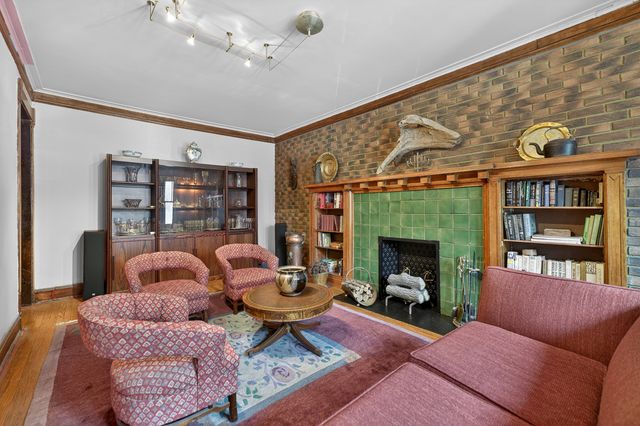 5474 S Everett Avenue 1N, Chicago, IL 60615