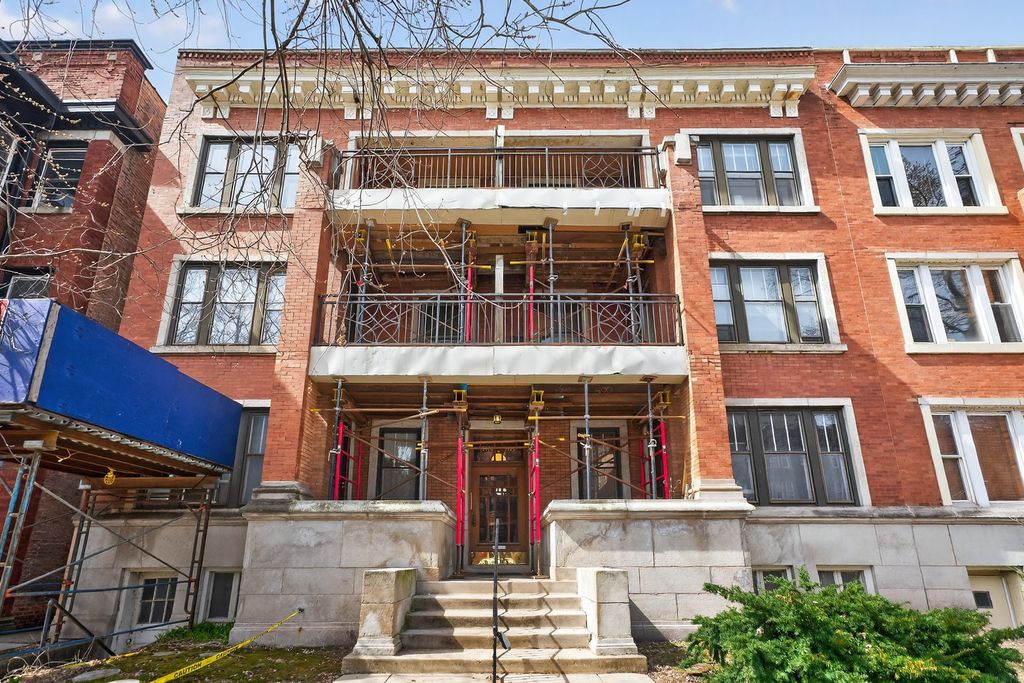 5474 S Everett Avenue 1N, Chicago, IL 60615