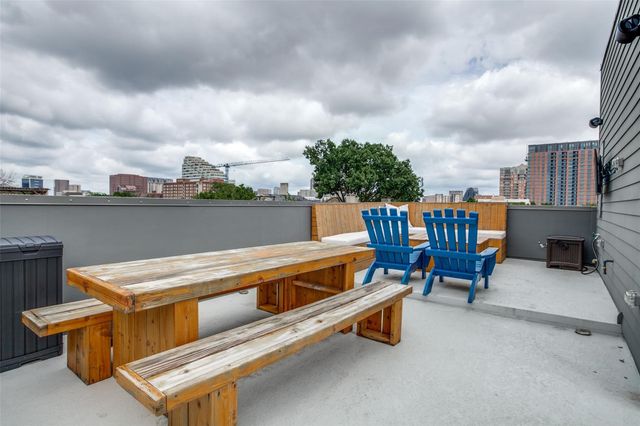2719 Reagan Street 101, Dallas, TX 75219