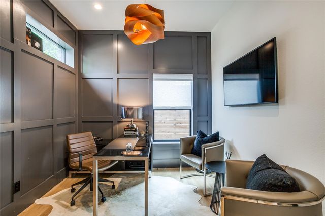 2719 Reagan Street 101, Dallas, TX 75219