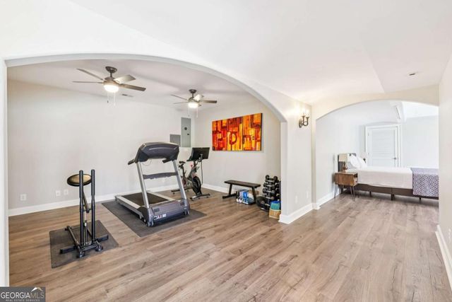 210 Willow Lake Cove, Roswell, GA 30075