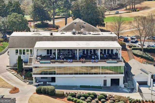 210 Willow Lake Cove, Roswell, GA 30075