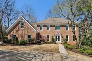 210 Willow Lake Cove, Roswell, GA 30075