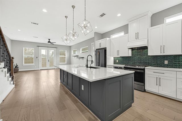 4506 Hardy Street A, Houston, TX 77009