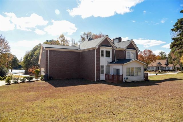 100 Acorn Ridge, Fayetteville, GA 30214