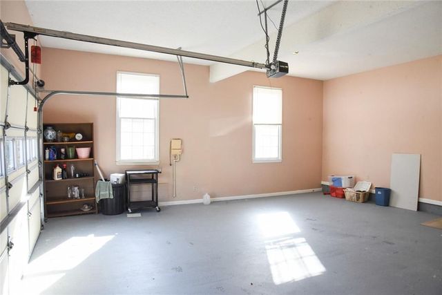 100 Acorn Ridge, Fayetteville, GA 30214