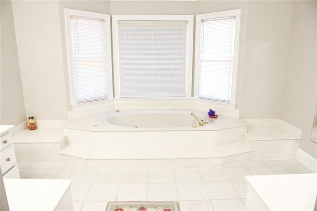 100 Acorn Ridge, Fayetteville, GA 30214