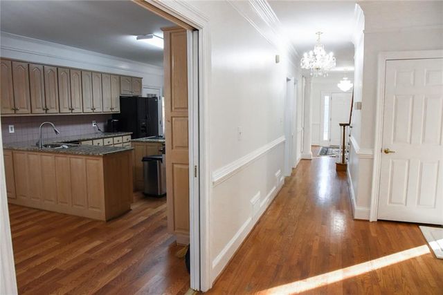 100 Acorn Ridge, Fayetteville, GA 30214