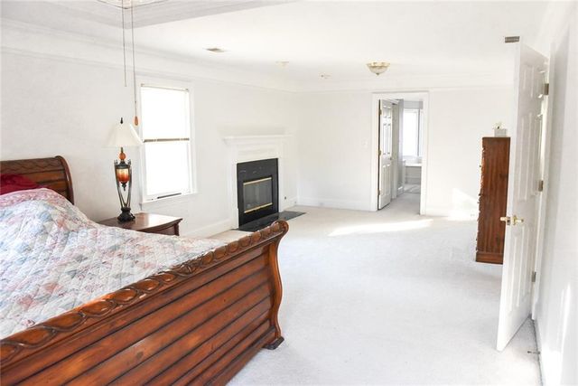 100 Acorn Ridge, Fayetteville, GA 30214