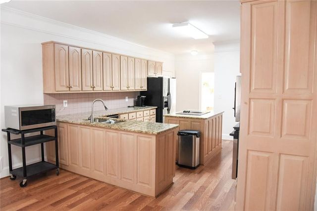 100 Acorn Ridge, Fayetteville, GA 30214