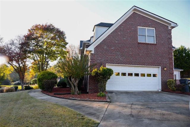 100 Acorn Ridge, Fayetteville, GA 30214