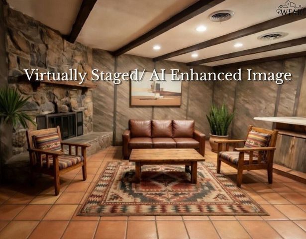 913 S PRESTON ROAD, Burkburnett, TX 76367