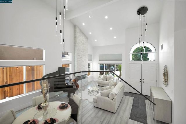 621 Black Oak Way, Antioch, CA 94509