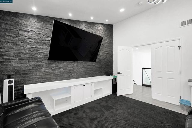 621 Black Oak Way, Antioch, CA 94509