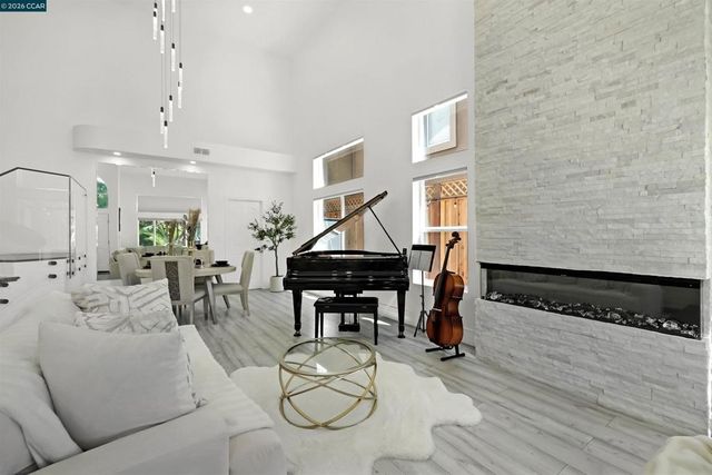 621 Black Oak Way, Antioch, CA 94509