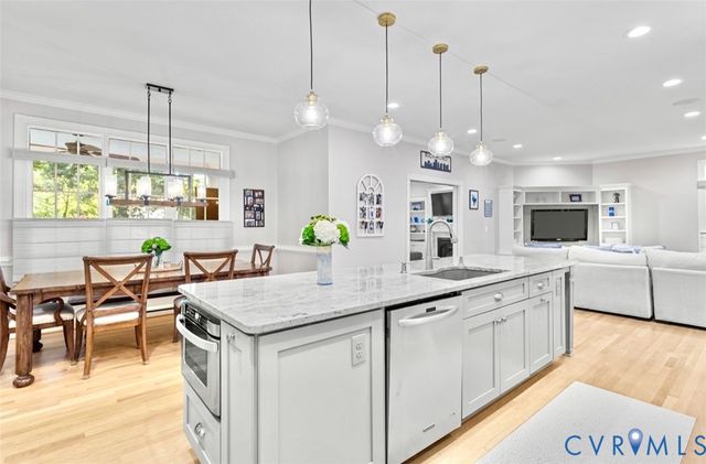 14469 St Andrews Ln, Ashland, VA 23005