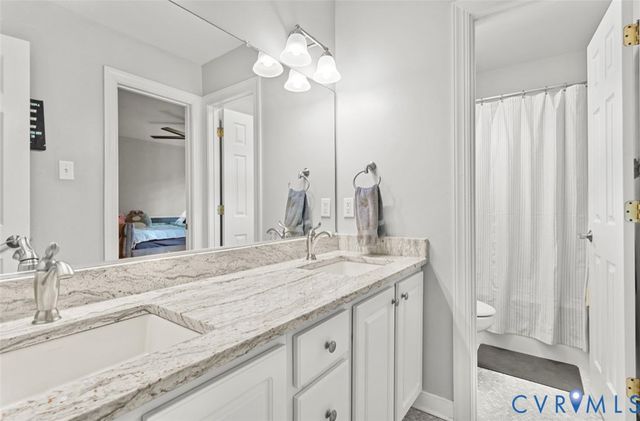 14469 St Andrews Ln, Ashland, VA 23005