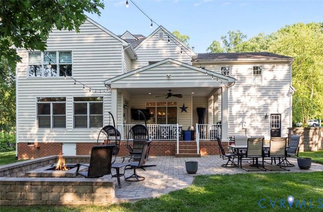 14469 St Andrews Ln, Ashland, VA 23005