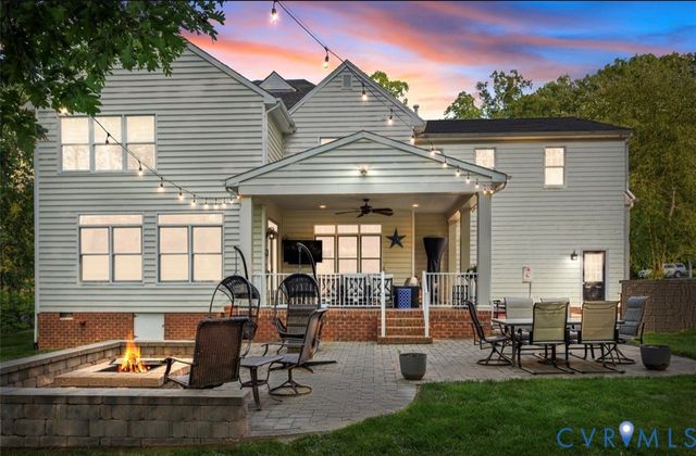 14469 St Andrews Ln, Ashland, VA 23005