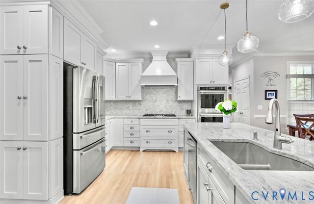 14469 St Andrews Ln, Ashland, VA 23005