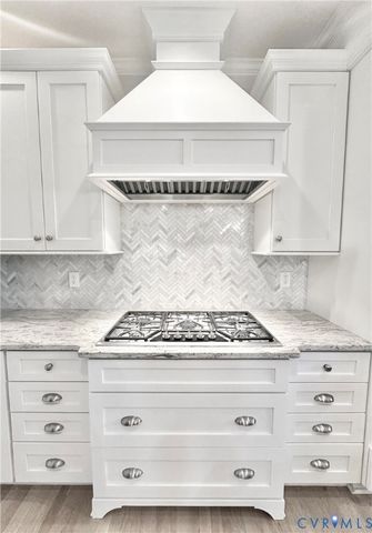 14469 St Andrews Ln, Ashland, VA 23005