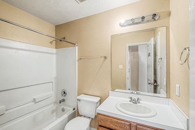 18114 Sorrell Oaks Lane, Richmond, TX 77407