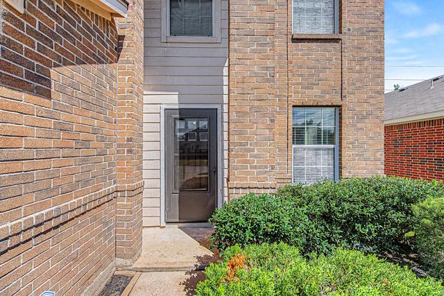 18114 Sorrell Oaks Lane, Richmond, TX 77407