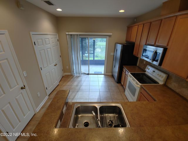 13066 SHALLOWATER Road, Jacksonville, FL 32258