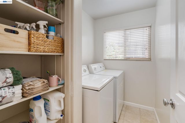 18540 Mesa Verde Way, Castro Valley, CA 94552
