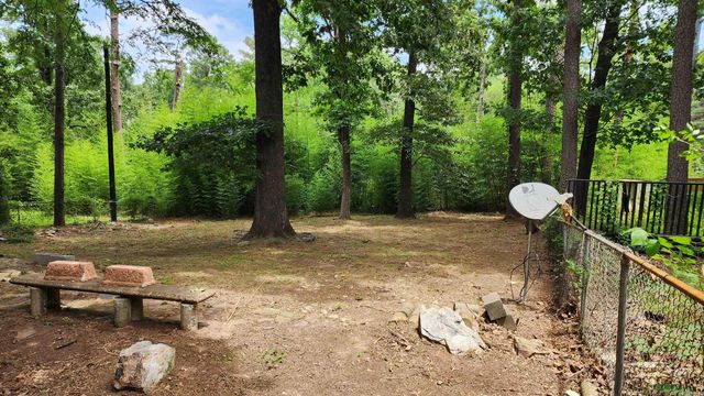 20 W Windsor Drive, Little Rock, AR 72209