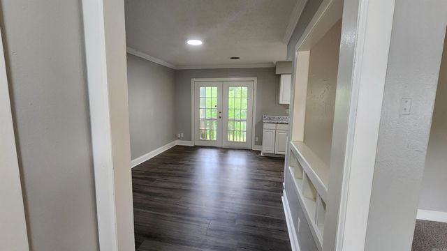 20 W Windsor Drive, Little Rock, AR 72209