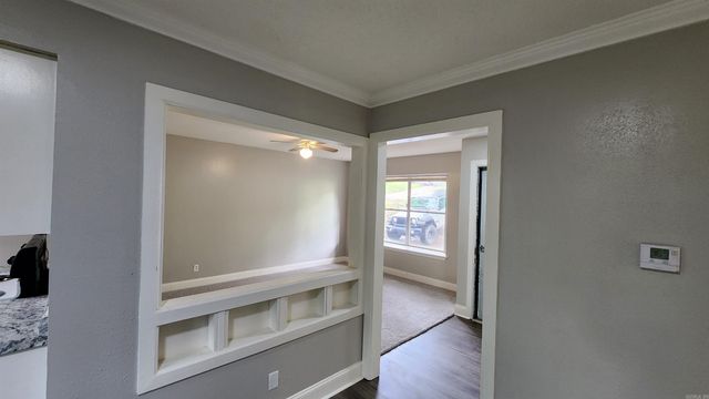 20 W Windsor Drive, Little Rock, AR 72209
