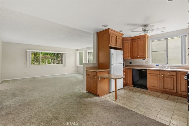 68 Calle Aragon C, Laguna Woods, CA 92637
