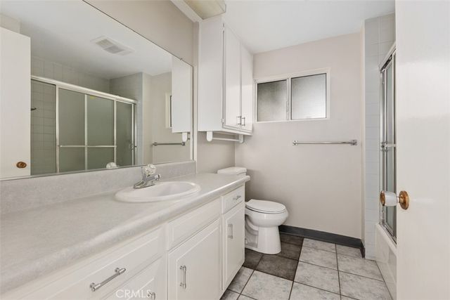 68 Calle Aragon C, Laguna Woods, CA 92637