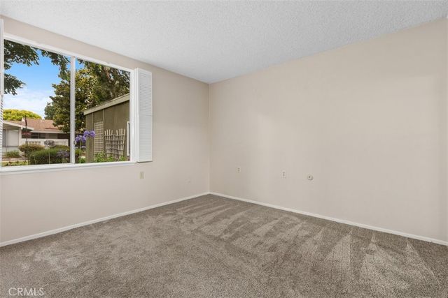 68 Calle Aragon C, Laguna Woods, CA 92637