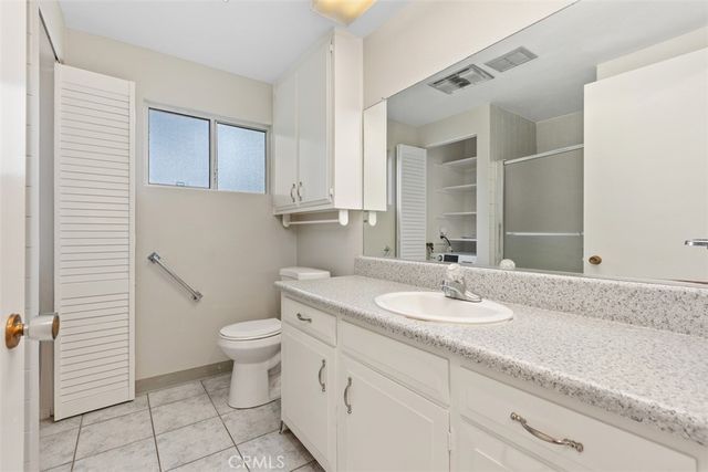 68 Calle Aragon C, Laguna Woods, CA 92637