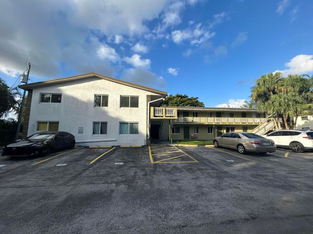 6601 SW 46th Street 106, Davie, FL 33314