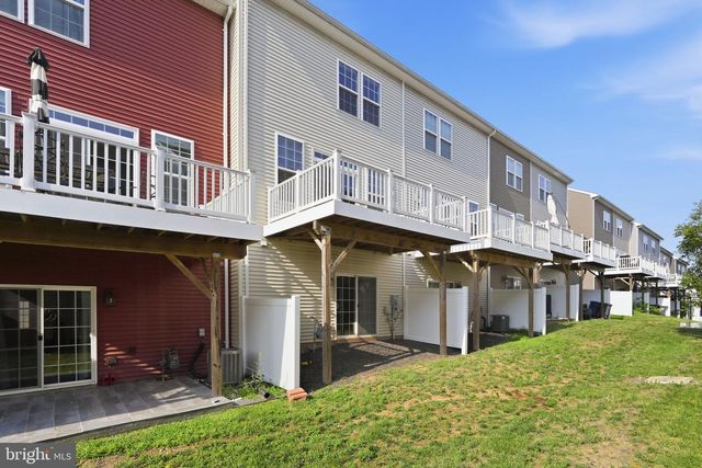 15331 LINVILLE CREEK DR, Haymarket, VA 20169
