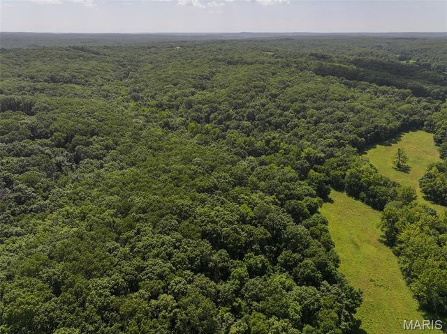 10911 Magnolia Road, Sullivan, MO 63080