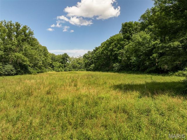 10911 Magnolia Road, Sullivan, MO 63080