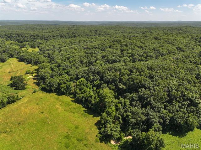 10911 Magnolia Road, Sullivan, MO 63080