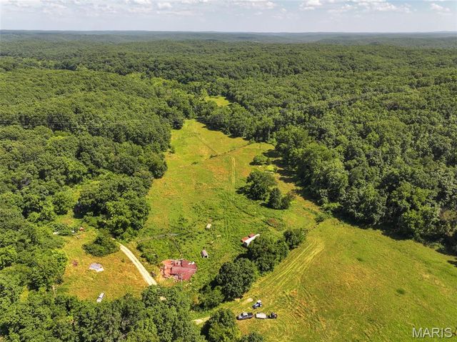 10911 Magnolia Road, Sullivan, MO 63080