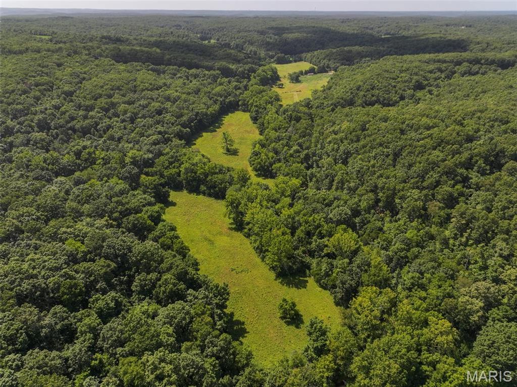10911 Magnolia Road, Sullivan, MO 63080