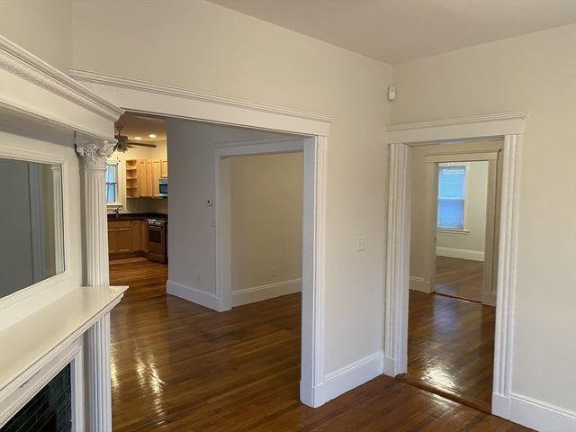 15 Radford Ln 1, Boston, MA 02124