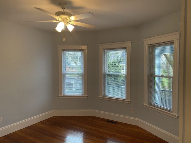 15 Radford Ln 1, Boston, MA 02124