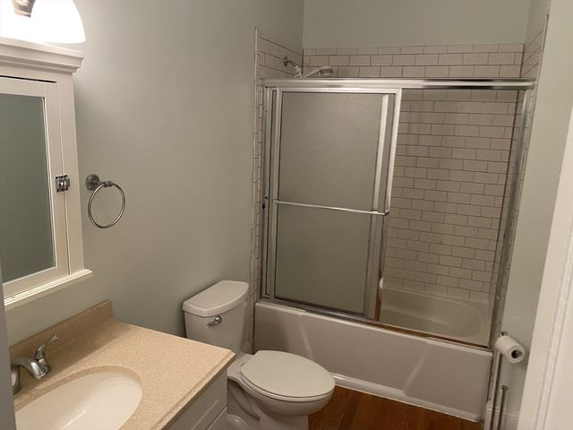 15 Radford Ln 1, Boston, MA 02124